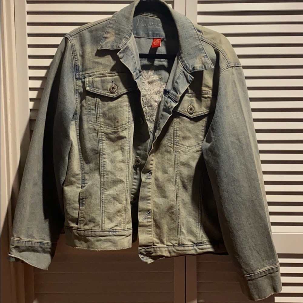 Vanilla Jeans Embroidered Jean Jacket!
